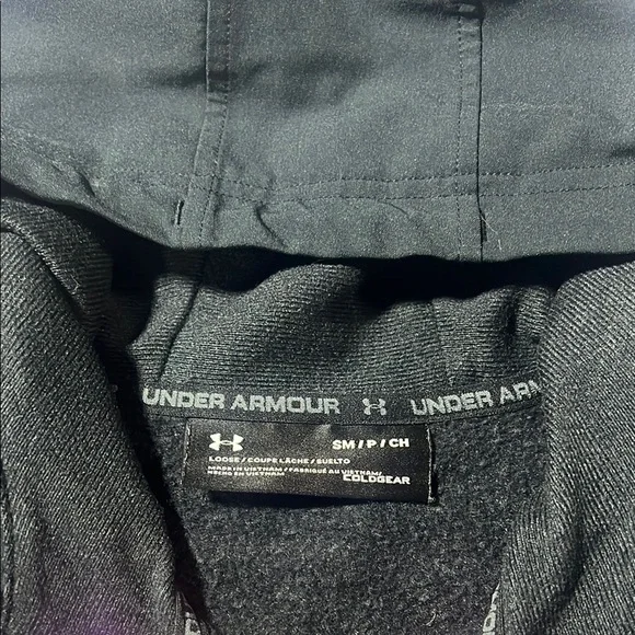 Under Armour Men's Grey Hooded Jacket - Picture 2 of 7